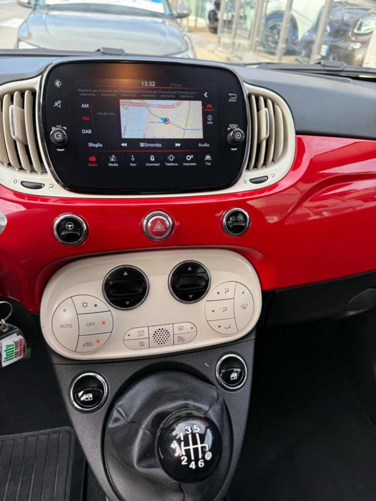 Fiat 500 1.0 Hybrid Dolcevita (9)