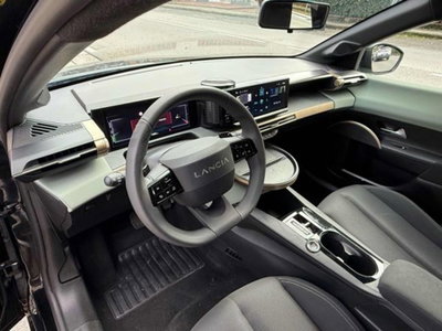 Lancia Ypsilon 1.2 mhev Edizione Limitata Cassina e-dct (7)