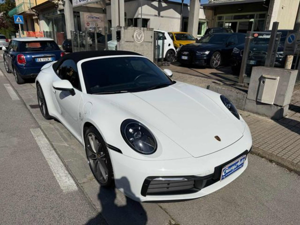 Porsche 911 Cabrio Cabrio 3.0 Carrera 4 auto (4)
