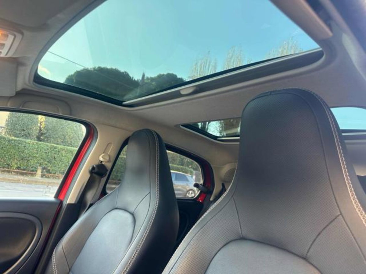 smart forfour forfour BRABUS 0.9 Turbo twinamic Xclusive (11)