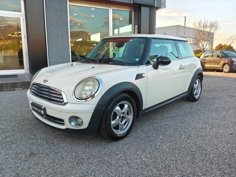 MINI Mini 1.4 16V One Chili