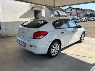 Chevrolet Cruze 1.6 5 porte LT (4)