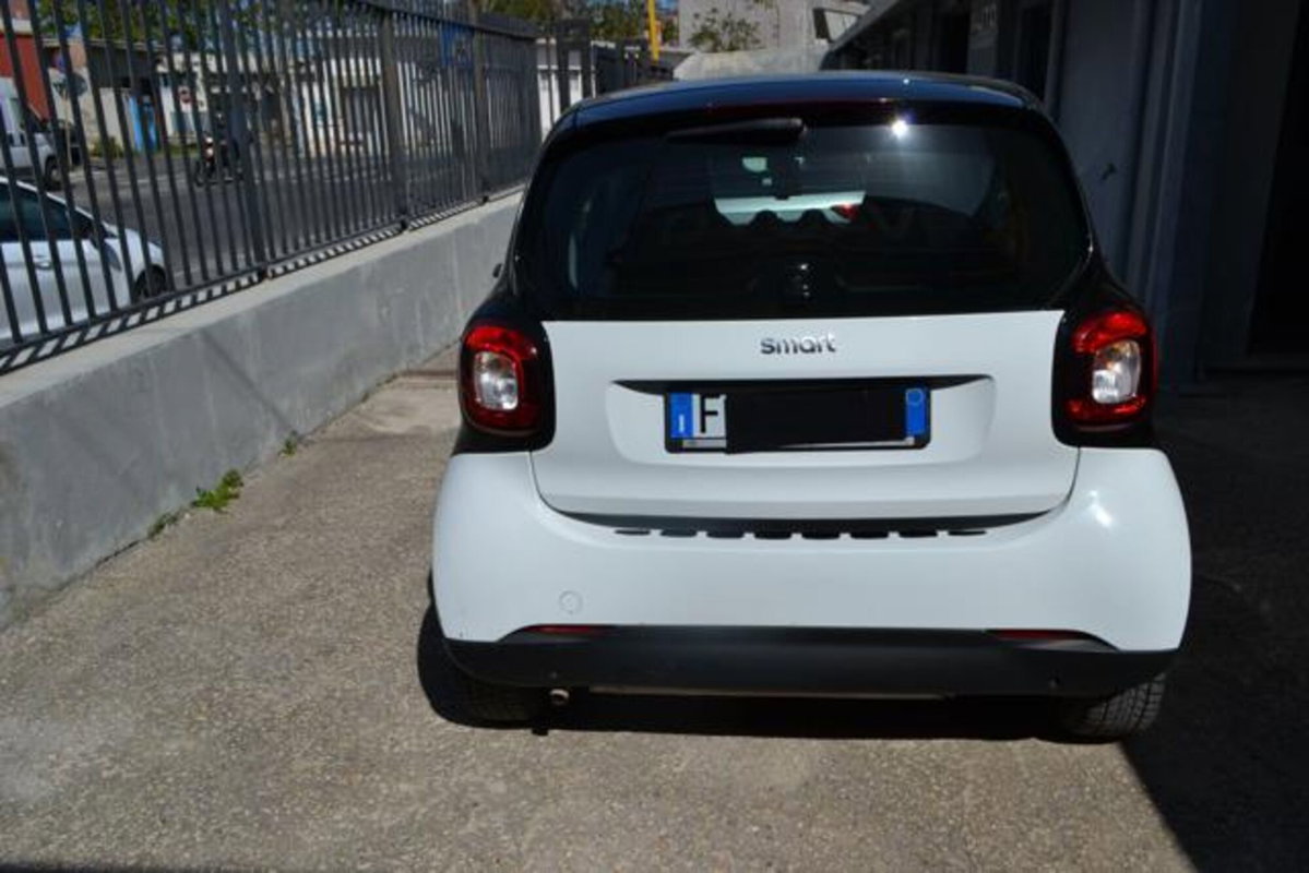 smart Fortwo 70 1.0 twinamic Passion (4)