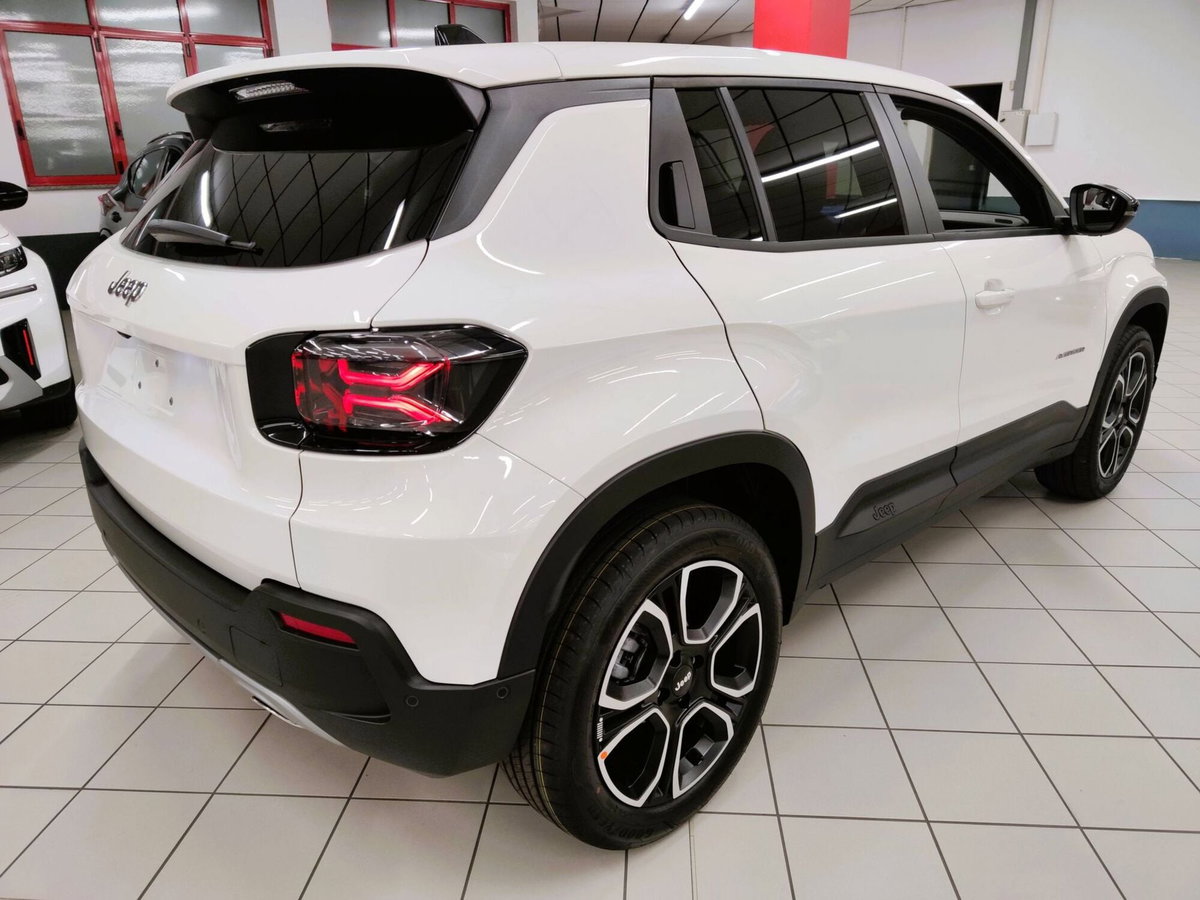 Jeep Avenger full-electric Summit fwd 156cv auto (4)