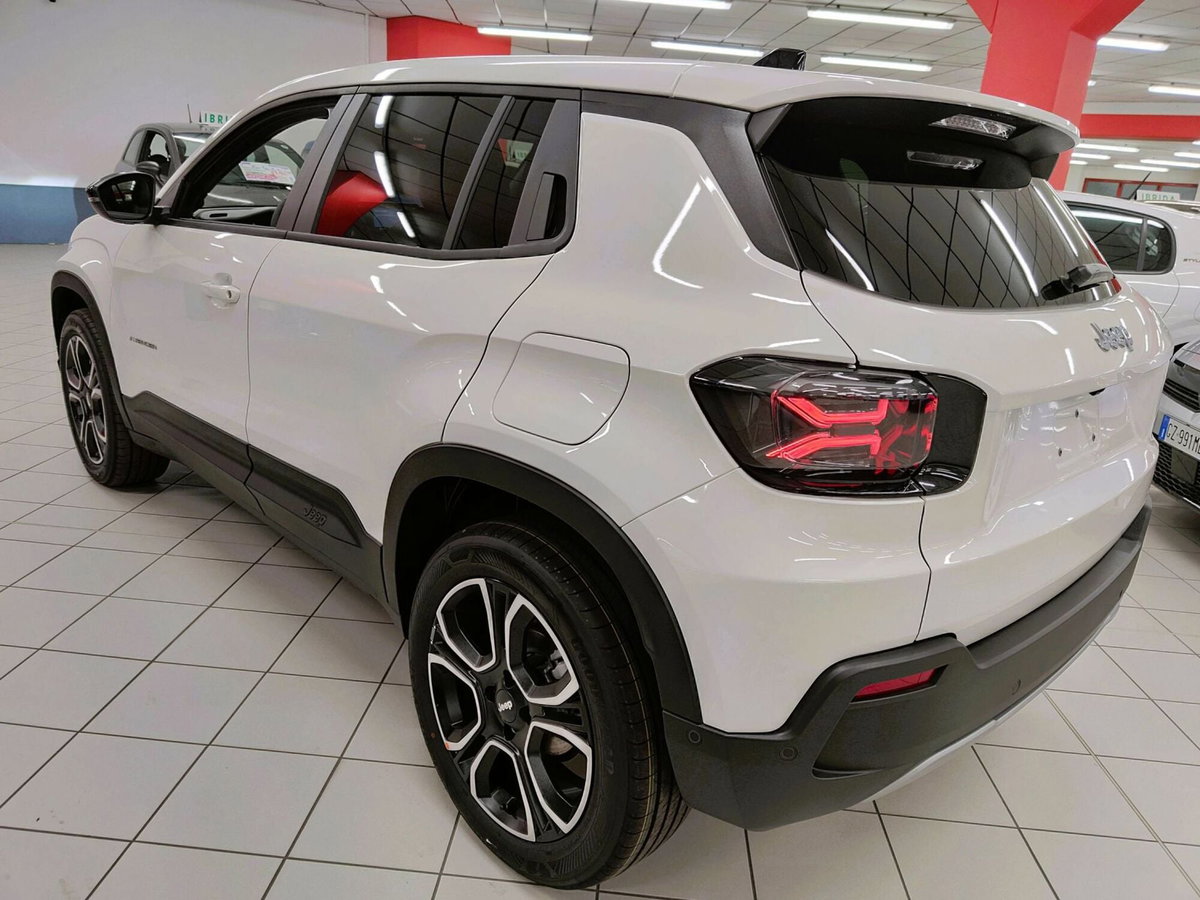 Jeep Avenger full-electric Summit fwd 156cv auto (6)