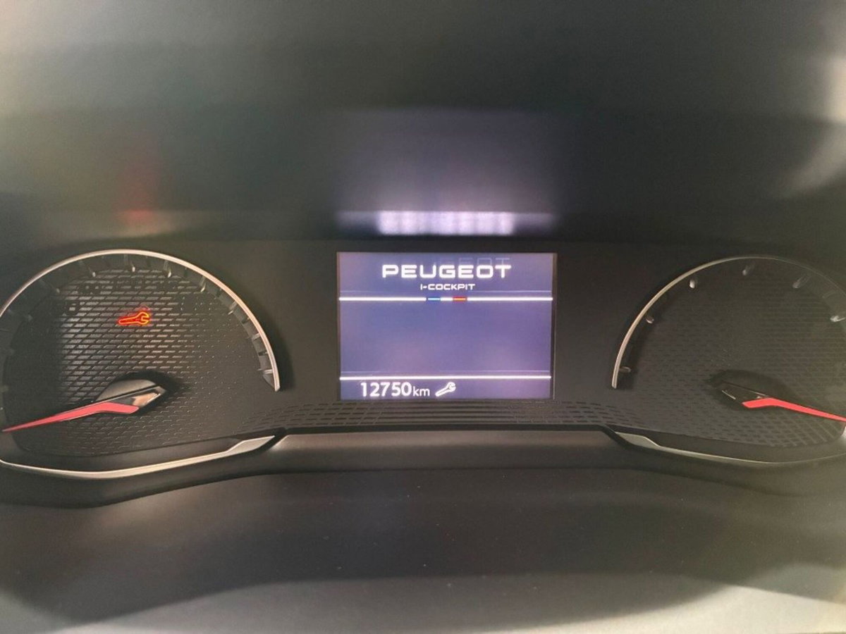 Peugeot 208 PureTech 100 Stop&Start 5 porte Active (9)
