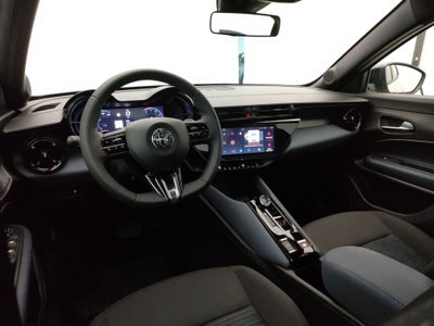 Alfa Romeo Junior 1.2 ibrida 145cv edct6 (7)