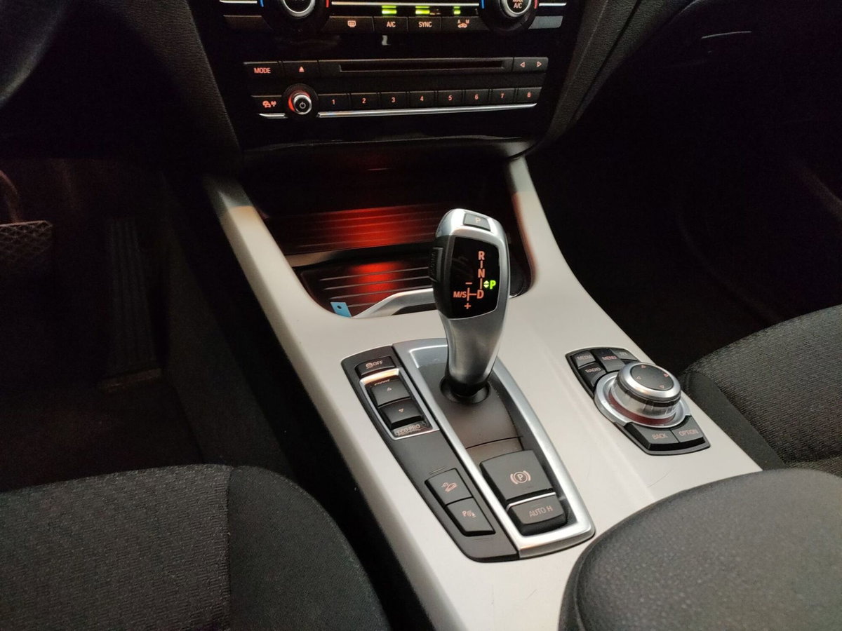 BMW X3 xDrive20d Business Advantage (13)