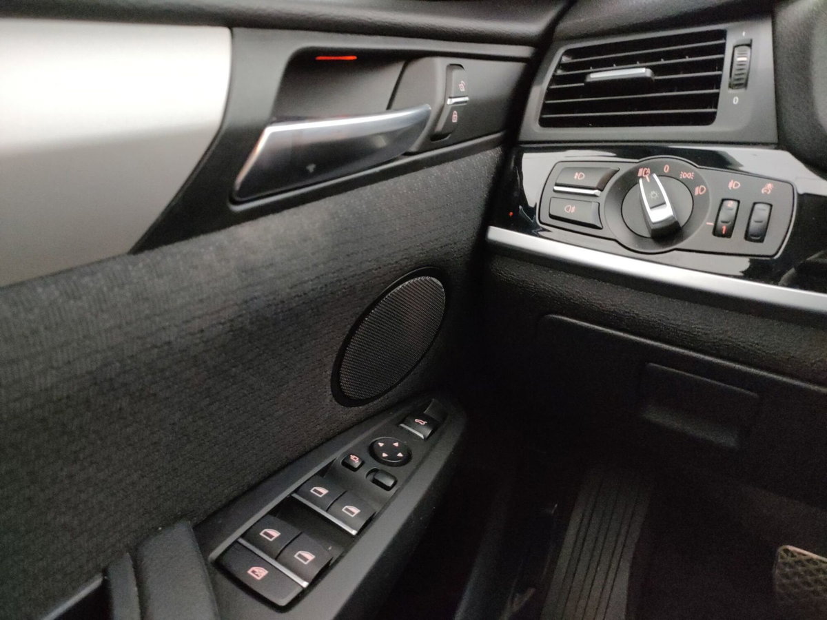 BMW X3 xDrive20d Business Advantage (16)