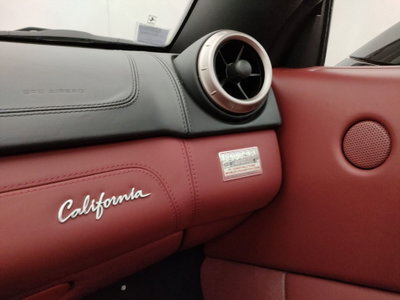 Ferrari California Spider California DCT (18)