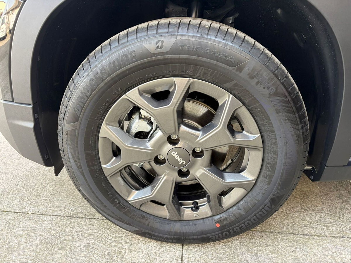 Jeep Avenger 1.2 turbo Longitude fwd 100cv (12)