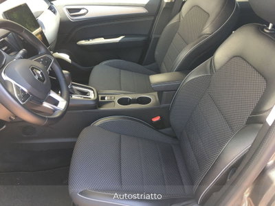 Renault Arkana Hybrid E-Tech 145 CV Techno (10)