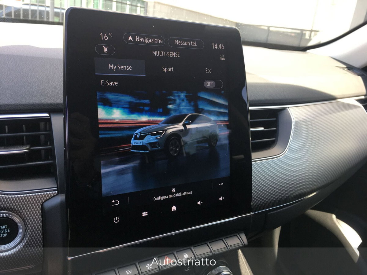 Renault Arkana Hybrid E-Tech 145 CV Techno (18)