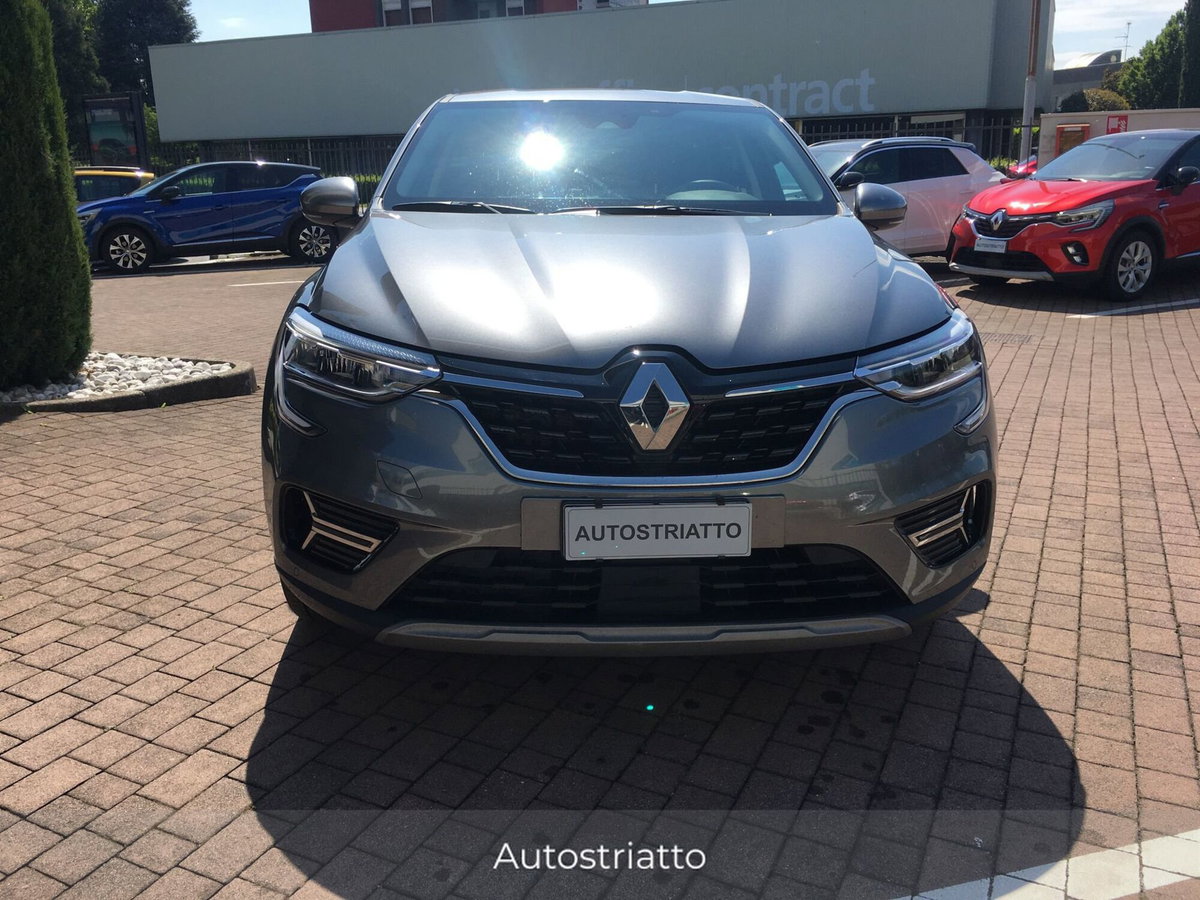 Renault Arkana Hybrid E-Tech 145 CV Techno (3)