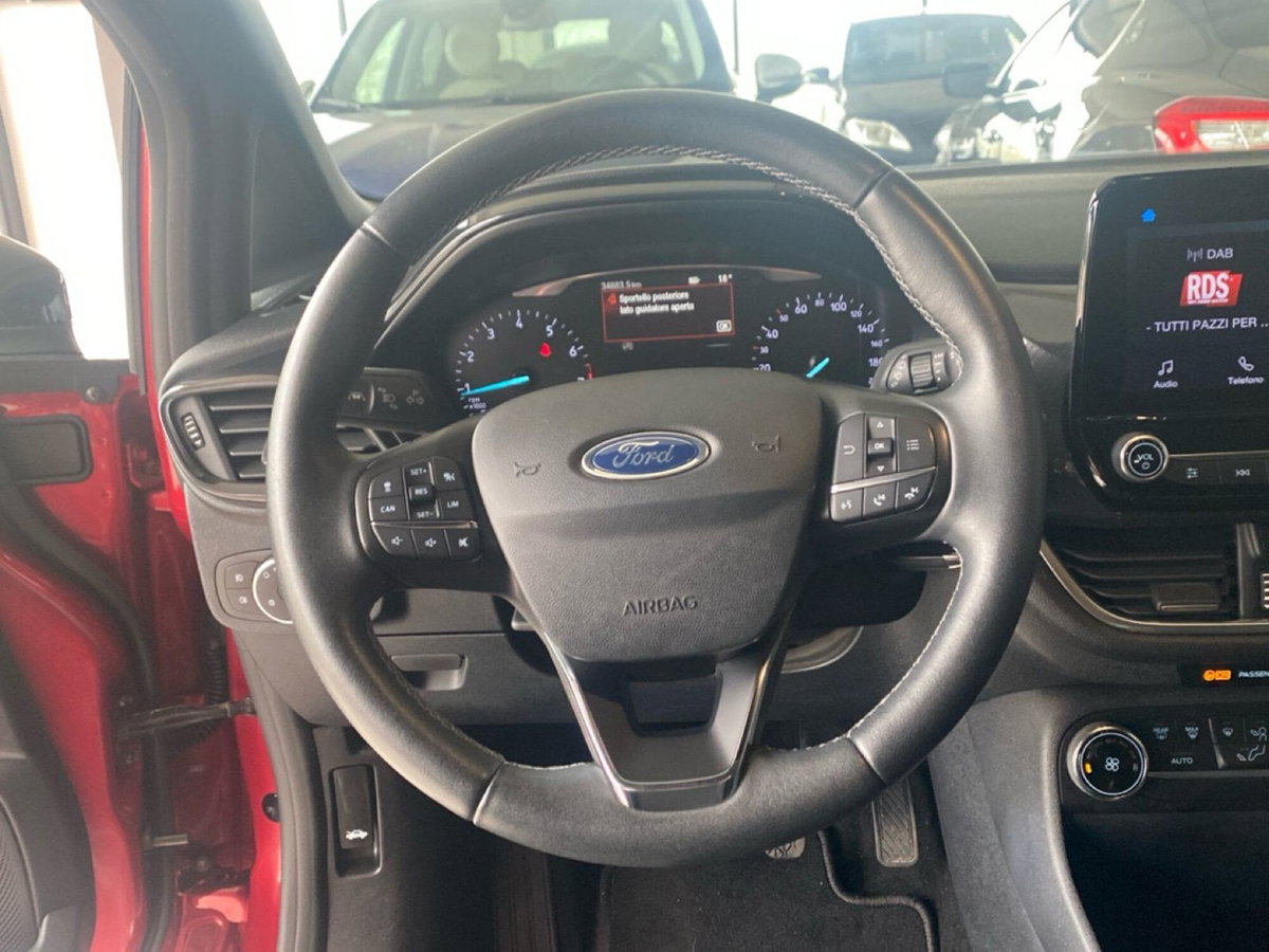Ford Fiesta 1.0 Ecoboost 95 CV 3 porte ST-Line (20)