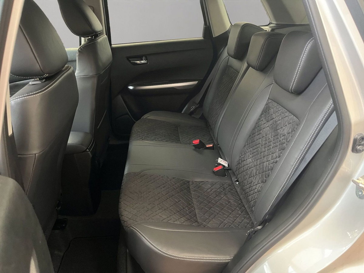 Suzuki Vitara 1.4h Top Kuro 4wd allgrip 110cv (12)