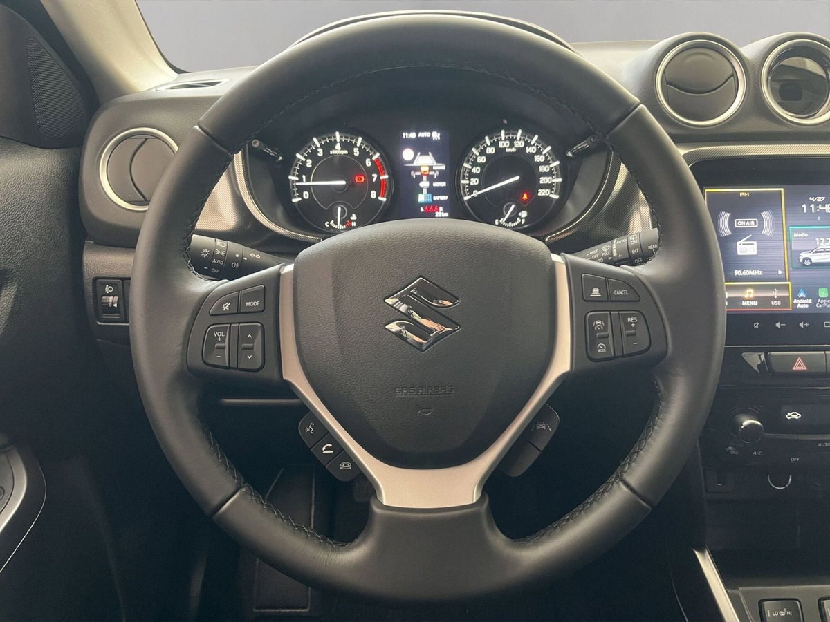 Suzuki Vitara 1.4h Top Kuro 4wd allgrip 110cv (13)