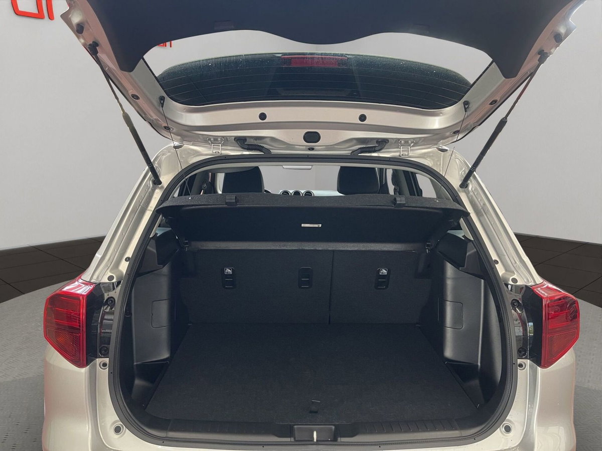Suzuki Vitara 1.4h Top Kuro 4wd allgrip 110cv (7)