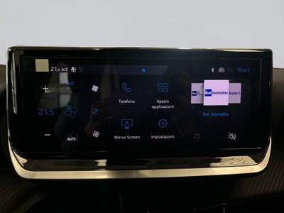 Peugeot 2008 1.2 hybrid Allure 145cv e-dcs6 (17)