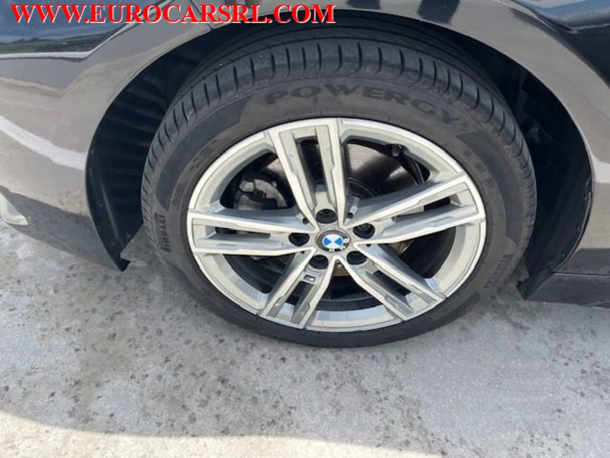 BMW Serie 1 116d 2.0 116CV cat 5 porte Attiva DPF (4)