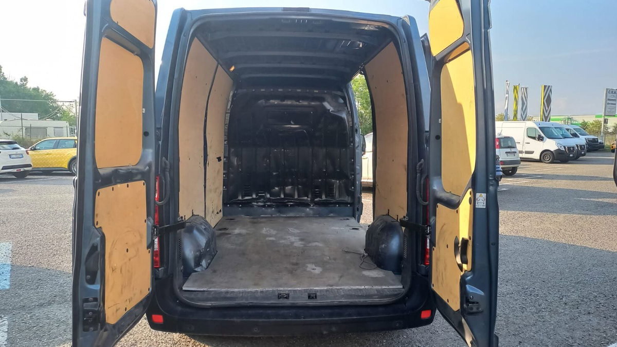 Renault Master Furgone T35 2.3 dCi 180 PC-TM Furgone Energy Ice (6)