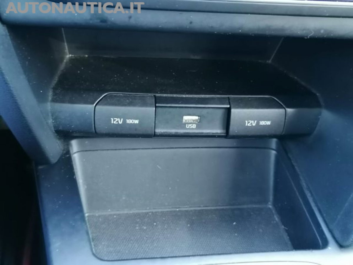 Kia XCeed 1.0 T-GDi Urban (16)