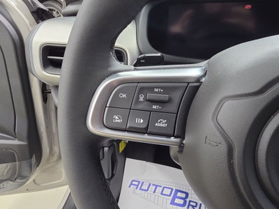 Jeep Avenger 1.2 turbo e-hybrid mhev Summit fwd 110cv edct6 (16)