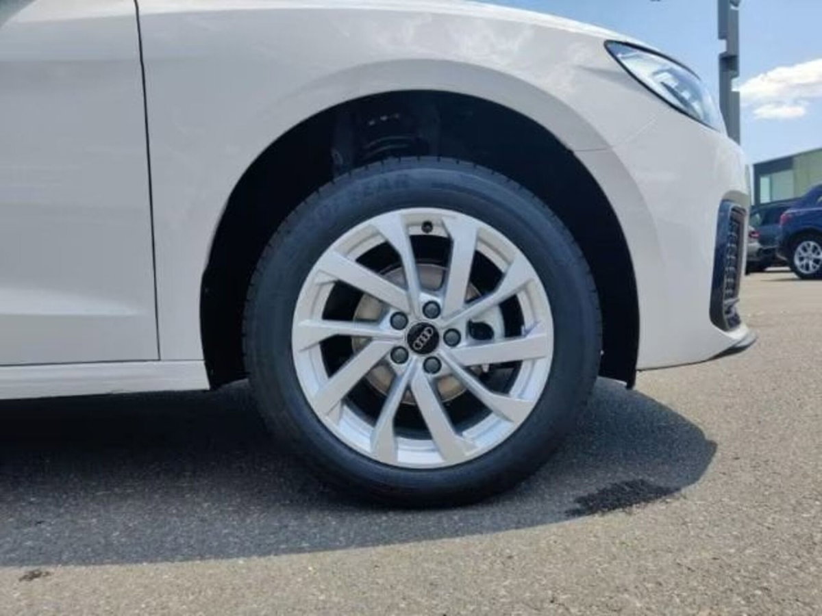 Audi A1 Sportback 25 TFSI (10)