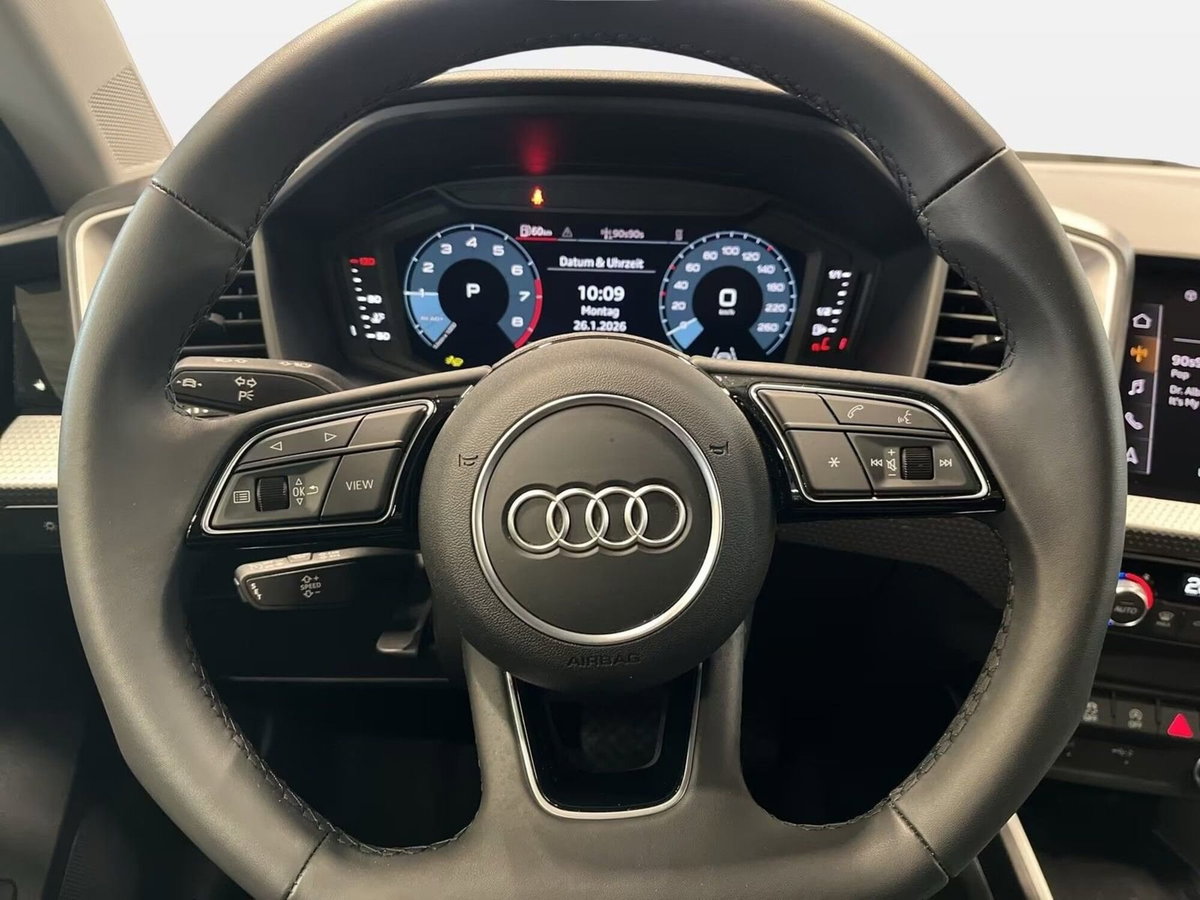 Audi A1 Sportback 25 TFSI S line edition (9)