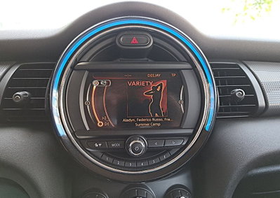 MINI Mini 1.5 Cooper D Business 5 porte (14)