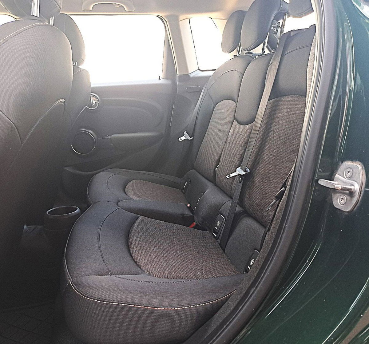MINI Mini 1.5 Cooper D Business 5 porte (20)