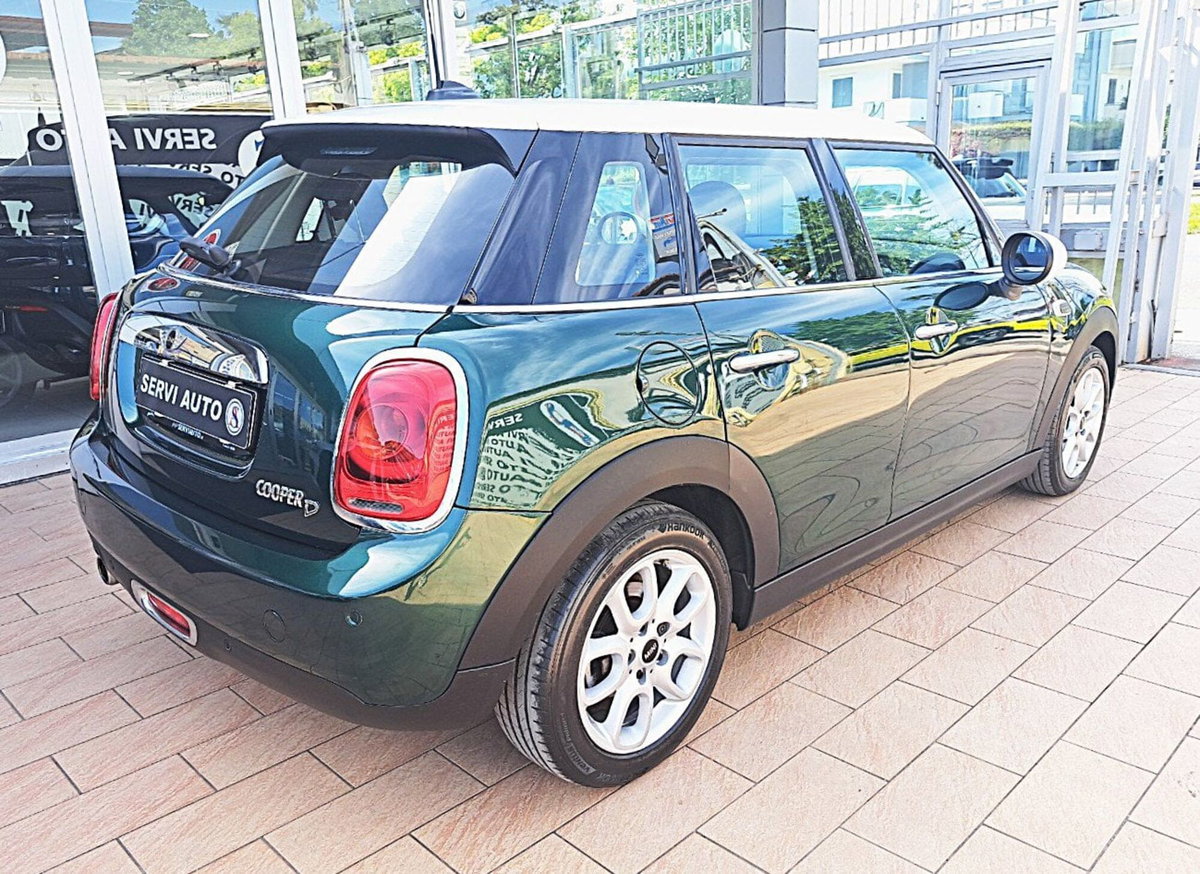 MINI Mini 1.5 Cooper D Business 5 porte (5)