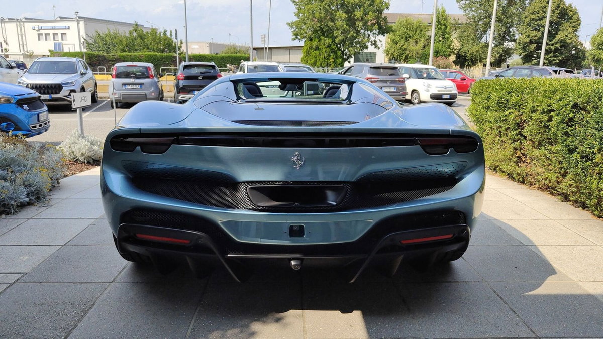 Ferrari 296 Spider 3.0 GTS (5)