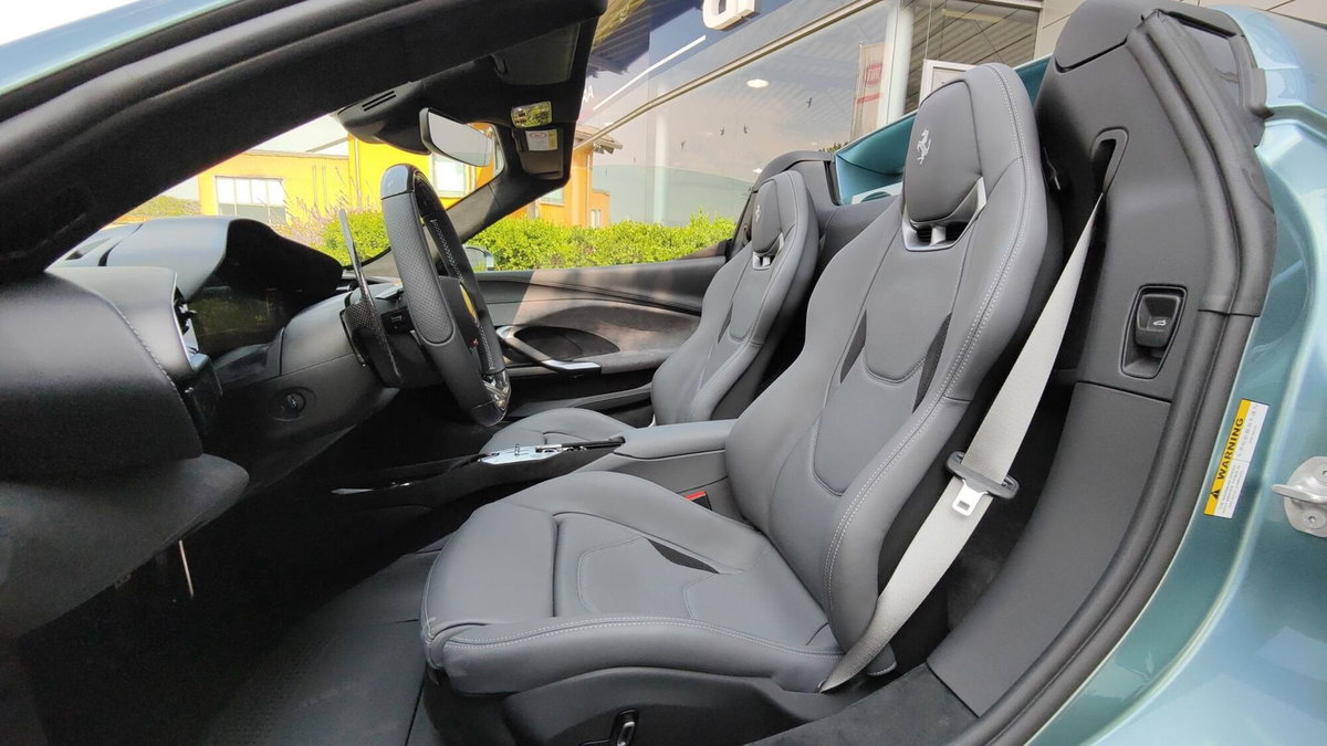 Ferrari 296 Spider 3.0 GTS (9)