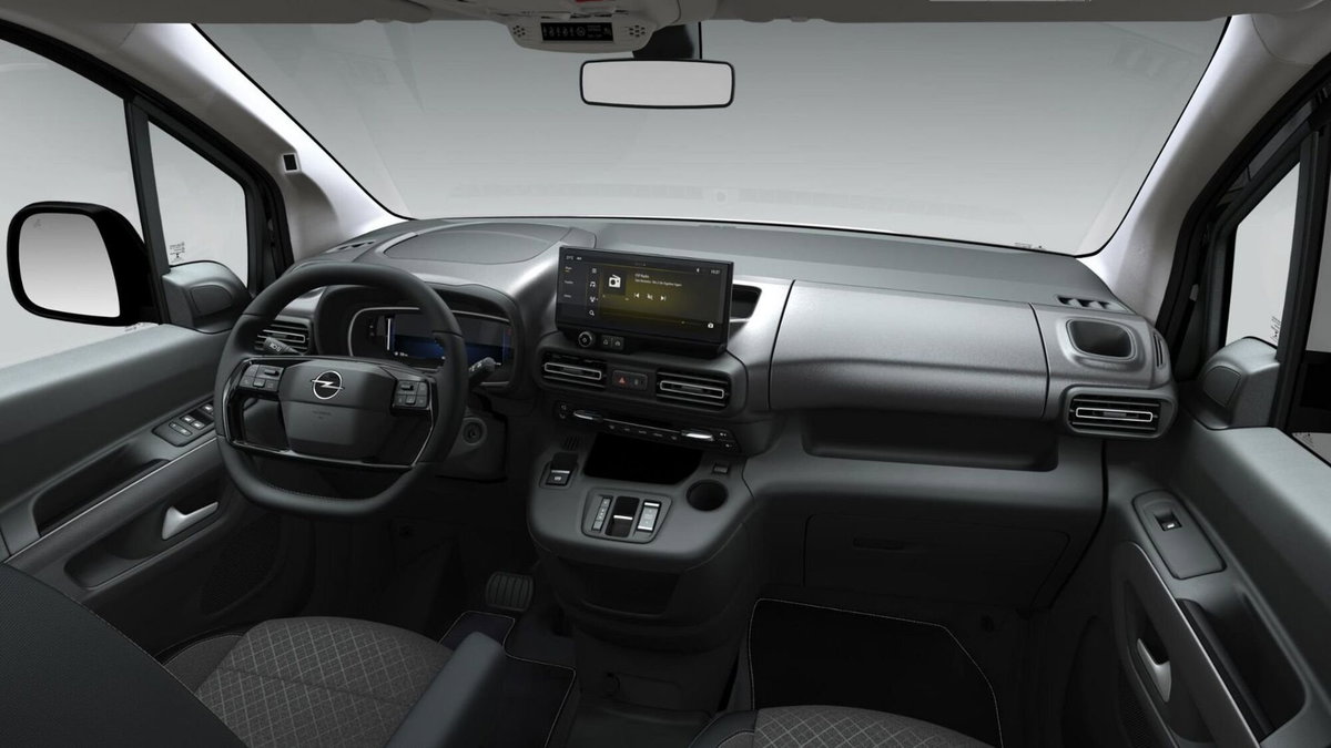 Opel Combo Furgone Cargo 1.5 Diesel 130CV S&S AT8 PL-DC 850kg (3)
