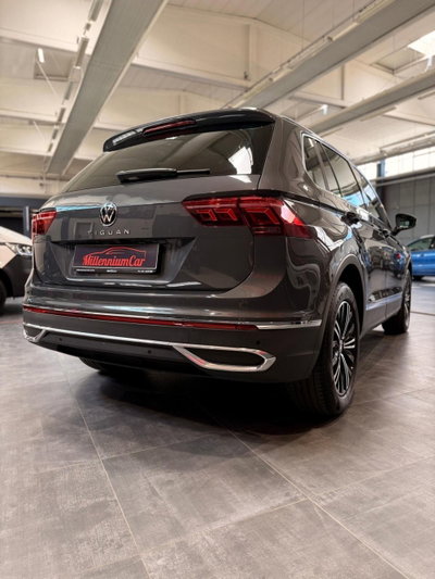 Volkswagen Tiguan 1.5 TSI 150 CV DSG ACT Elegance (11)