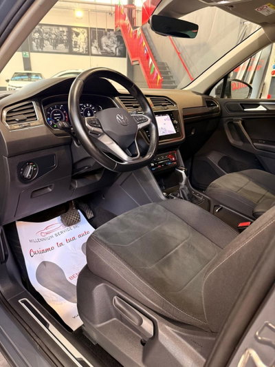 Volkswagen Tiguan 1.5 TSI 150 CV DSG ACT Elegance (15)