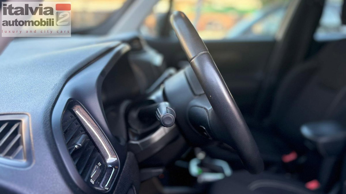 Jeep Renegade 1.3 T4 190CV PHEV 4xe AT6 Limited (10)