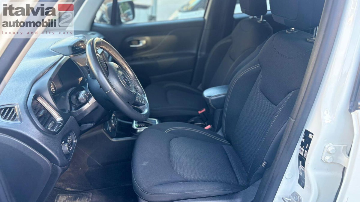 Jeep Renegade 1.3 T4 190CV PHEV 4xe AT6 Limited (11)