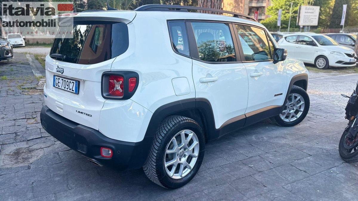 Jeep Renegade 1.3 T4 190CV PHEV 4xe AT6 Limited (4)