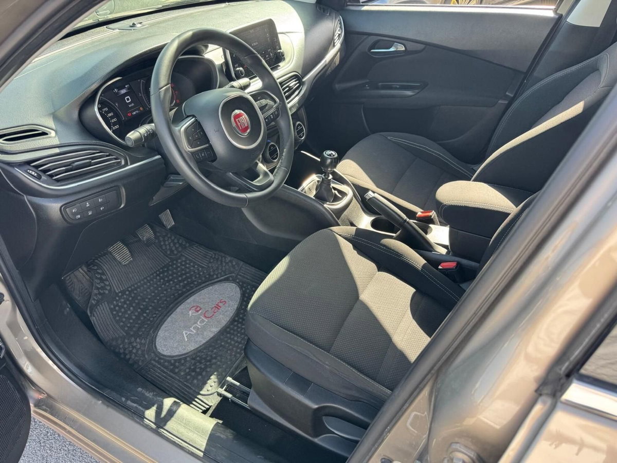 Fiat Tipo Station Wagon Tipo 1.4 T-Jet 120CV SW Lounge (5)