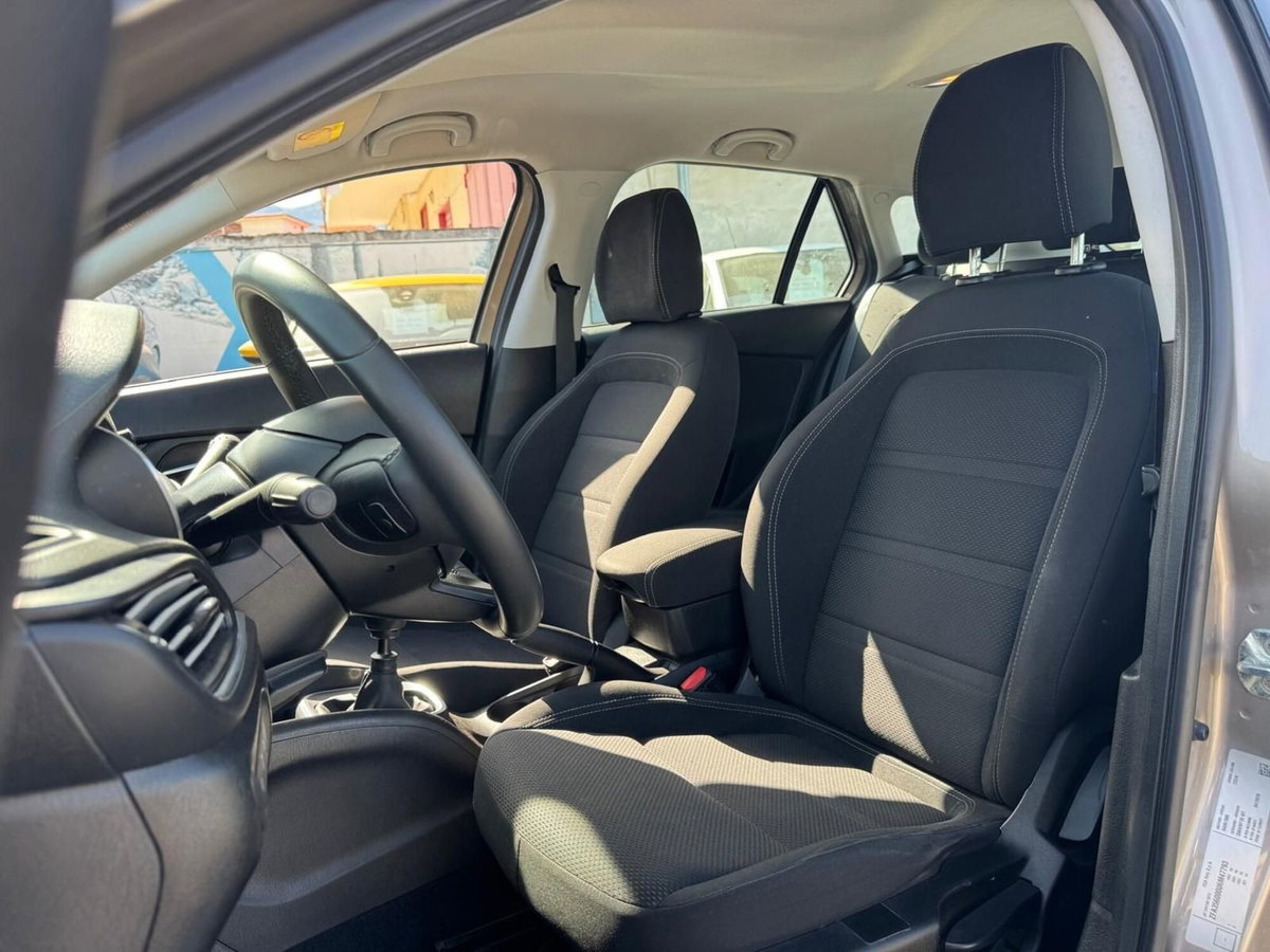 Fiat Tipo Station Wagon Tipo 1.4 T-Jet 120CV SW Lounge (6)