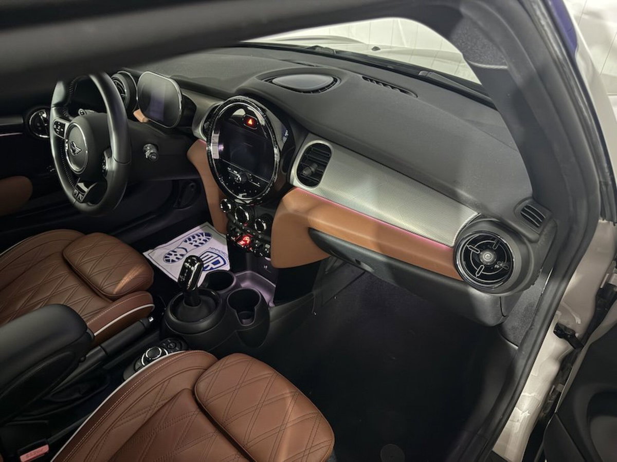 MINI Mini 2.0 Cooper S Yours (19)
