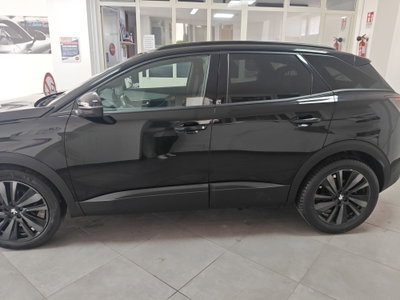 Peugeot 3008 BlueHDi 130 S&S EAT8 GT (4)