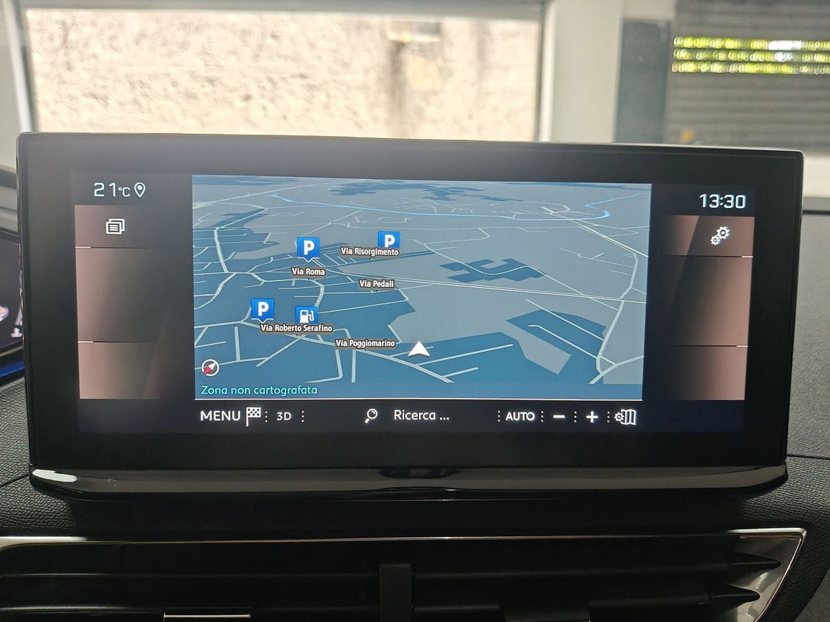 Peugeot 3008 BlueHDi 130 S&S EAT8 GT (9)