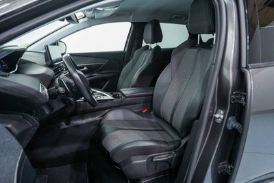 Peugeot 3008 BlueHDi 130 S&S EAT8 Allure Pack (4)