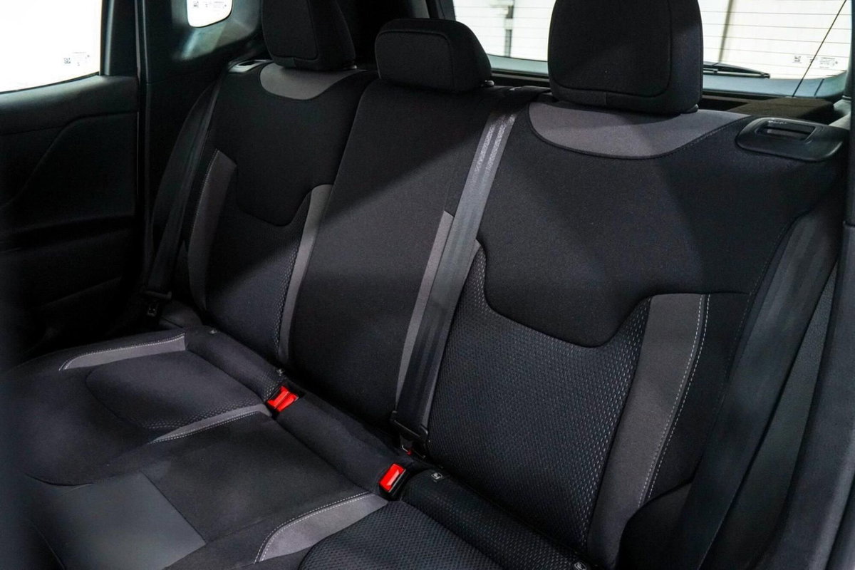 Jeep Renegade 1.5 turbo t4 mhev Renegade 2wd dct (5)