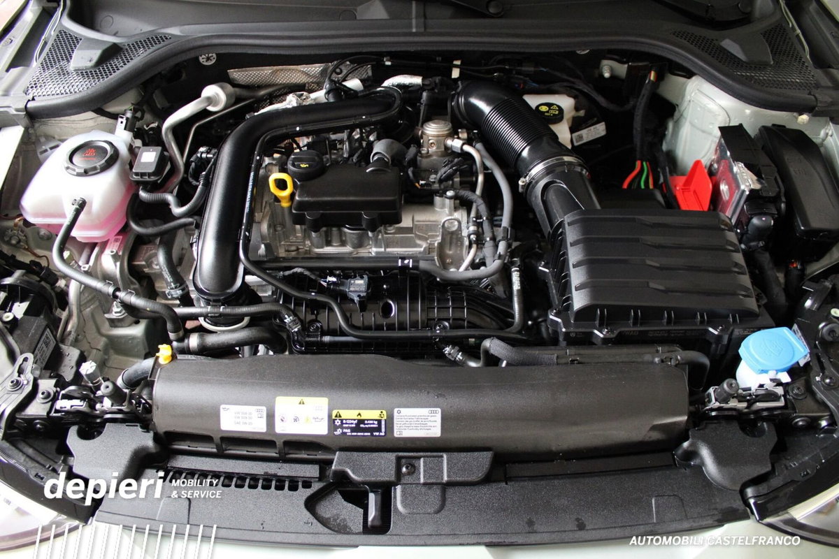 Audi A1 allstreet allstreet 30 TFSI S tronic Identity Contrast (18)