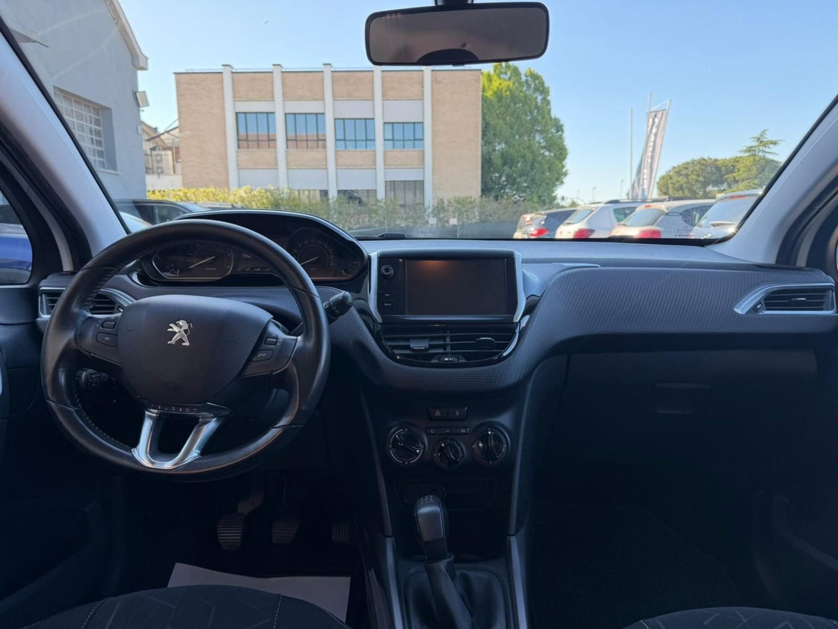 Peugeot 2008 75 Active (11)