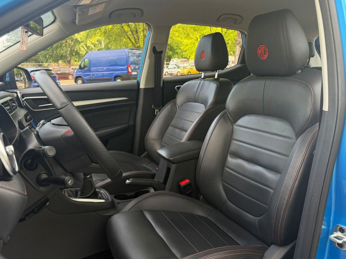 Mg ZS ZS 1.5 Luxury (6)
